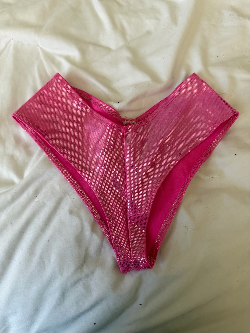 Sparkling Hot Pink High-Cut Bottom
